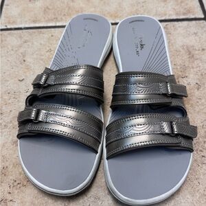 Pewter Clarks Cloudsteppers Womens Breeze Piper Slide Sandals